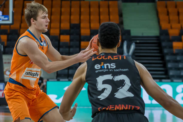 的比赛中 的比赛中